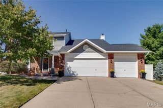 101 Sunnybrooke, Troy, IL 62294