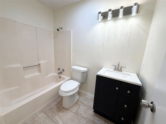 422 Jellison Boulevard, Duncanville, TX 75116