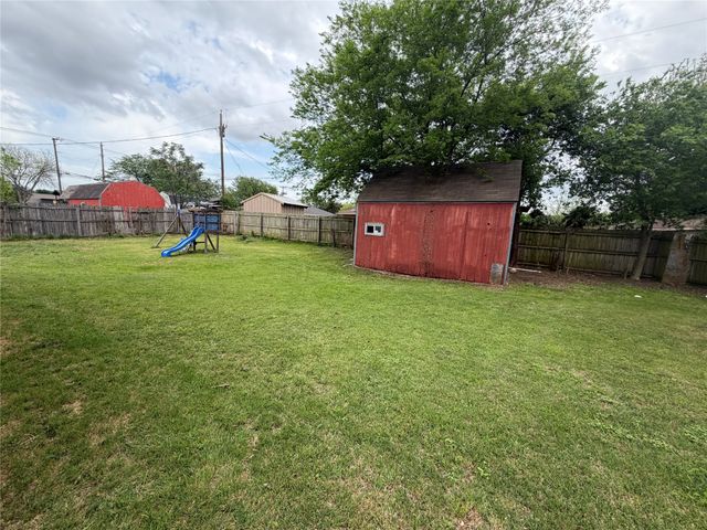 422 Jellison Boulevard, Duncanville, TX 75116