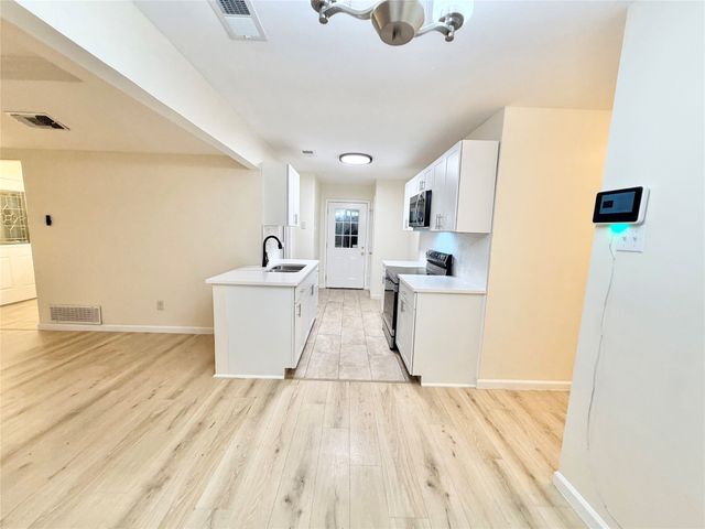 422 Jellison Boulevard, Duncanville, TX 75116