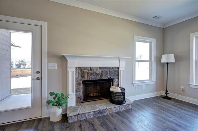 200 Daisy Court, Cartersville, GA 30121