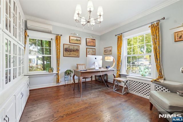 210 Leonia Avenue, Leonia, NJ 07605