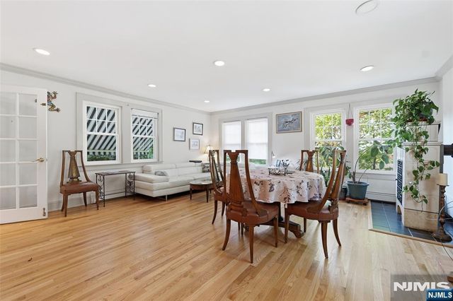 210 Leonia Avenue, Leonia, NJ 07605