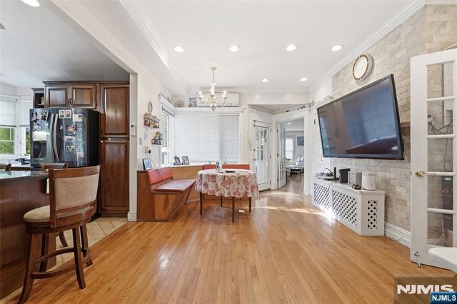210 Leonia Avenue, Leonia, NJ 07605