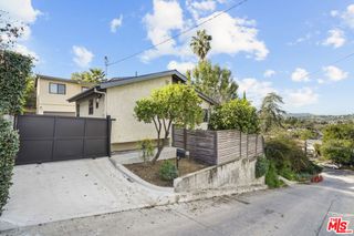 4762 Charters Avenue, Los Angeles, CA 90042