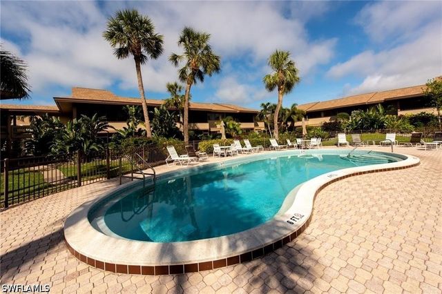 64 4th ST C207, Bonita Springs, FL 34134