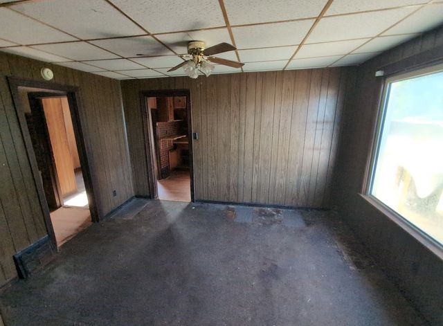 203 SE 29th Court, Des Moines, IA 50317