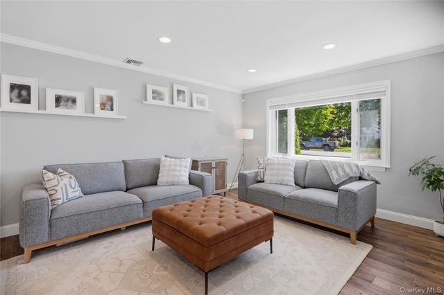 51 Fox Boulevard, Massapequa, NY 11758