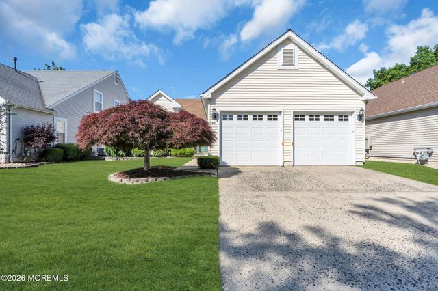 67 S Baker Drive, Jackson, NJ 08527