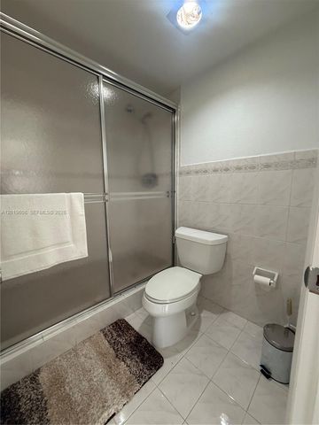 8120 SW 24th Street 314, North Lauderdale, FL 33068