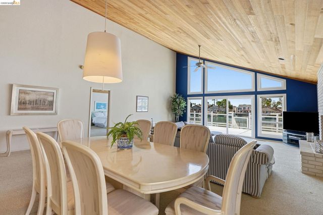 1794 Seal Way, Discovery Bay, CA 94505