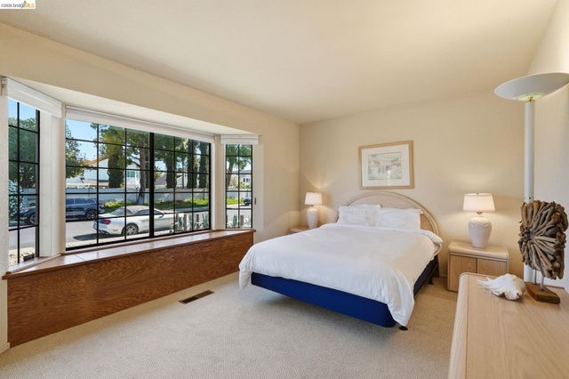 1794 Seal Way, Discovery Bay, CA 94505