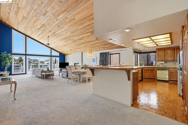1794 Seal Way, Discovery Bay, CA 94505