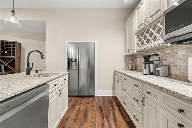 2225 Watercrest Commons Circle, Marietta, GA 30062