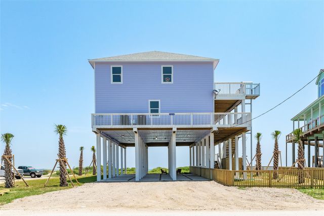 13030 Jolly Roger, Freeport, TX 77541