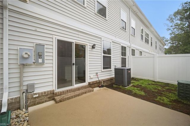 432 Charleston ST, Chesapeake, VA 23322