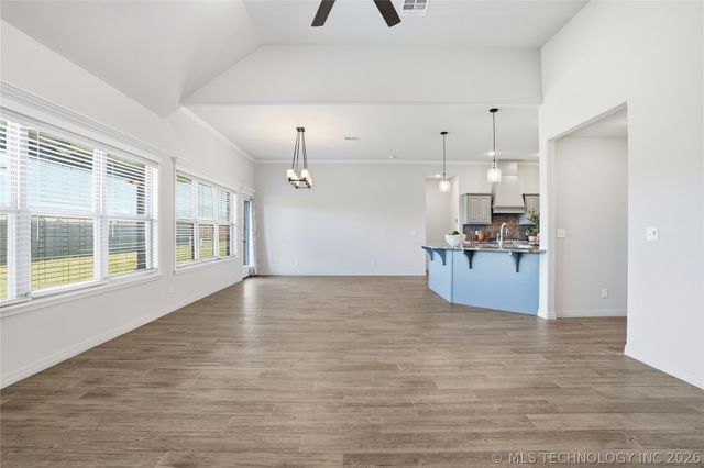 150 Phillips Street, Skiatook, OK 74070