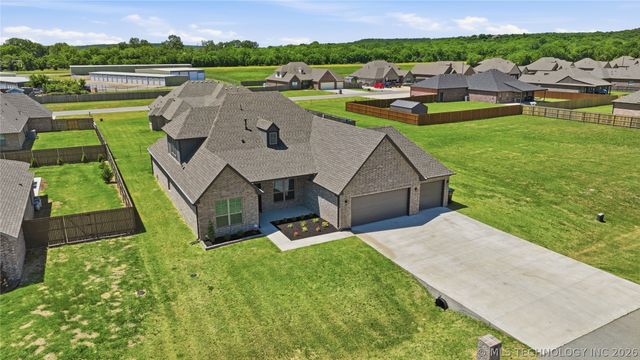 150 Phillips Street, Skiatook, OK 74070