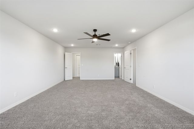 150 Phillips Street, Skiatook, OK 74070