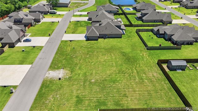 150 Phillips Street, Skiatook, OK 74070