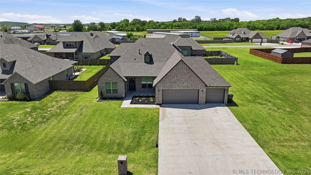 150 Phillips Street, Skiatook, OK 74070