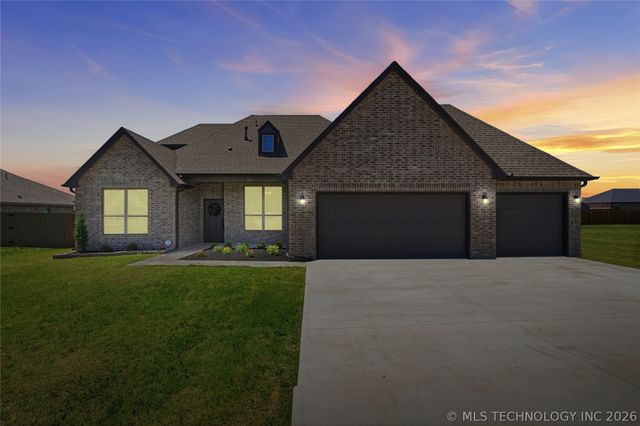 150 Phillips Street, Skiatook, OK 74070