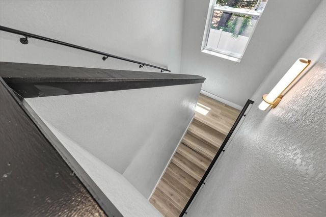 1044 12TH AVENUE S, St Petersburg, FL 33705