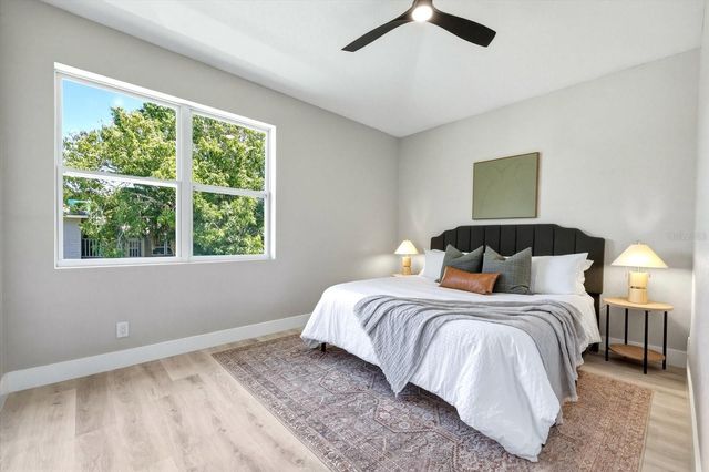 1044 12TH AVENUE S, St Petersburg, FL 33705