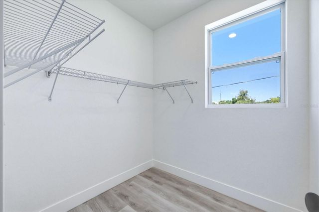 1044 12TH AVENUE S, St Petersburg, FL 33705