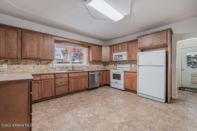 1515 N 6th ST, Coeur D'alene, ID 83814