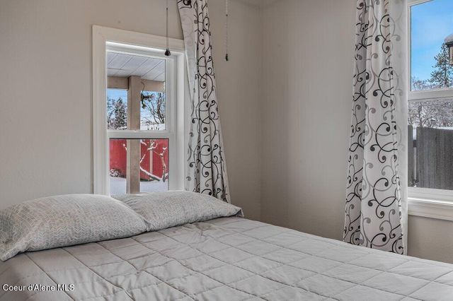 1515 N 6th ST, Coeur D'alene, ID 83814