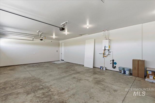 1041 W Malbar St., Meridian, ID 83646
