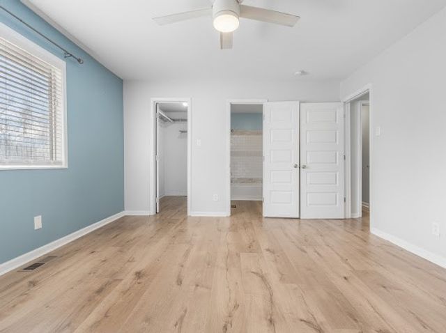 440 Moores Dr, Hopkinsville, KY 42240