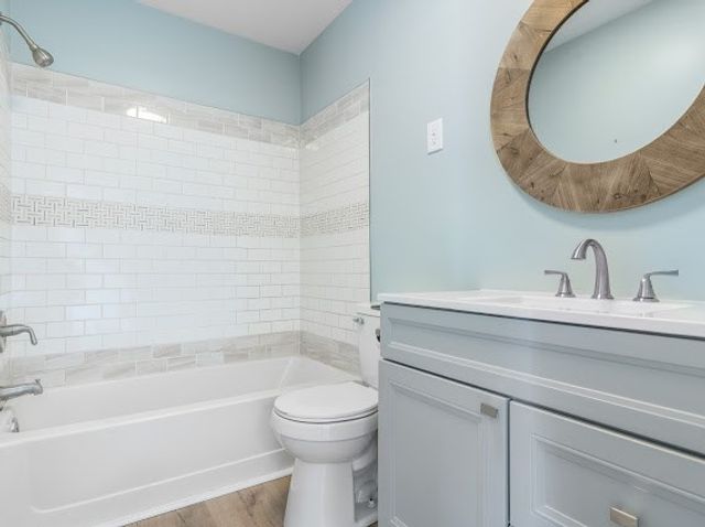 440 Moores Dr, Hopkinsville, KY 42240