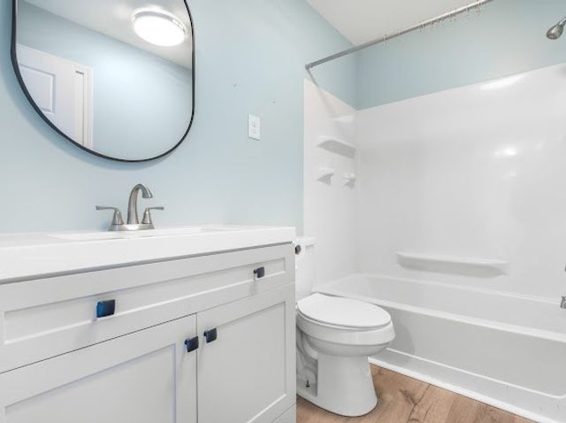 440 Moores Dr, Hopkinsville, KY 42240