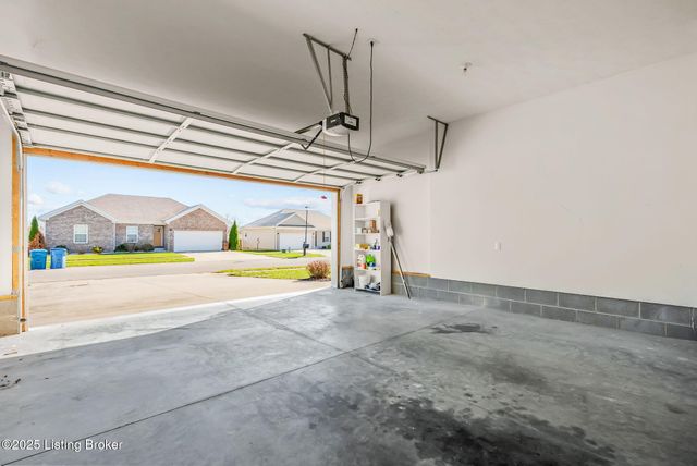 1826 Blackwell Rd, Shelbyville, KY 40065