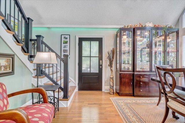 890 Long Island DR, Moneta, VA 24121