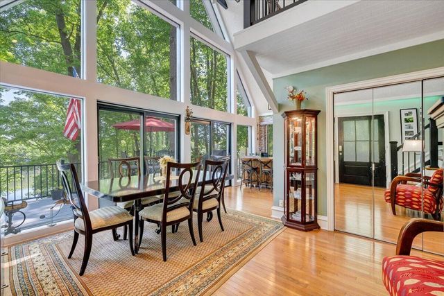 890 Long Island DR, Moneta, VA 24121