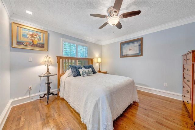 890 Long Island DR, Moneta, VA 24121