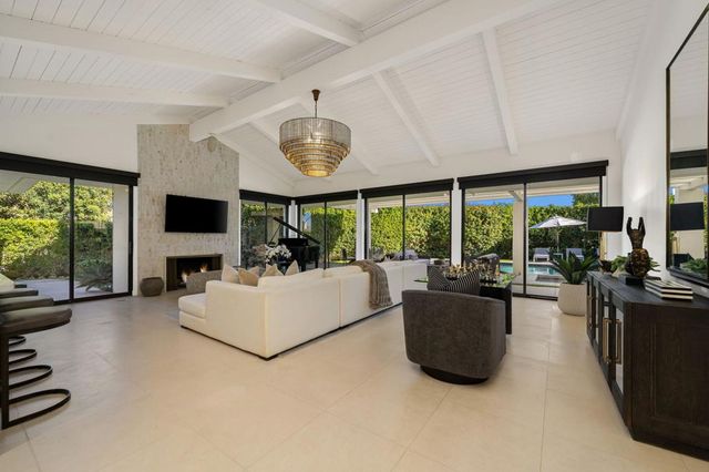 6 Exeter Court, Rancho Mirage, CA 92270