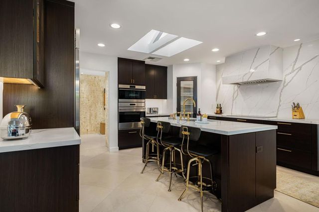 6 Exeter Court, Rancho Mirage, CA 92270