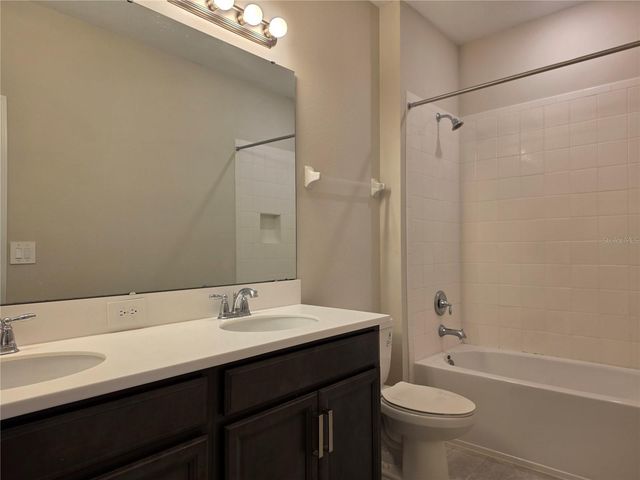 2865 HIGH POINTE STREET, Clermont, FL 34711