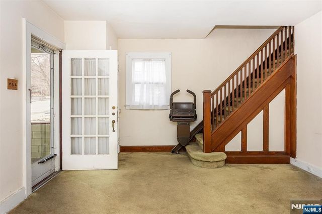 105 Midland Avenue, Glen Ridge, NJ 07028