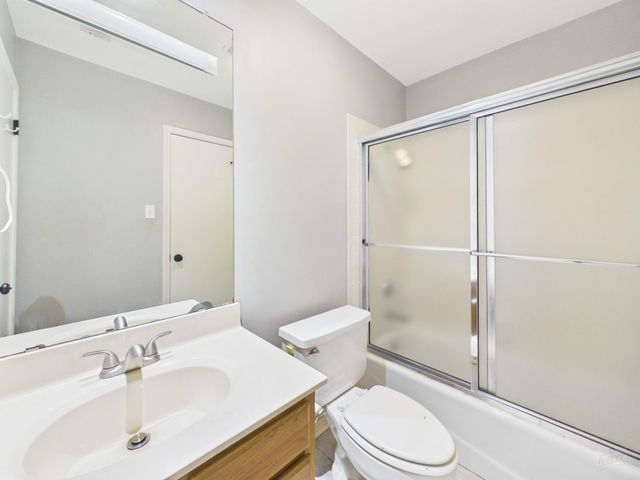 2409 Leon ST 201, Austin, TX 78705