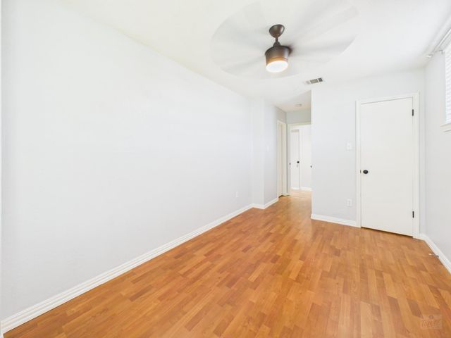 2409 Leon ST 201, Austin, TX 78705