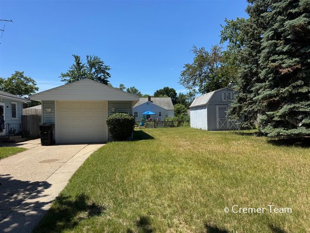 3425 Mckee Avenue, Wyoming, MI 49509