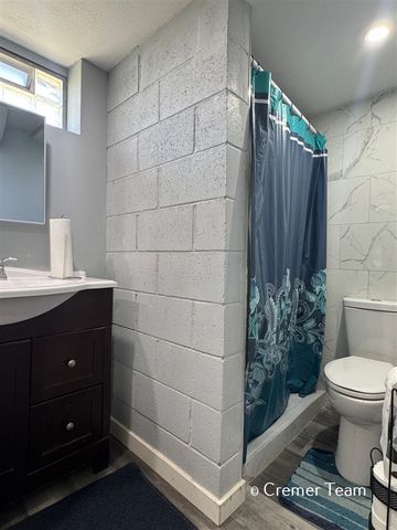 3425 Mckee Avenue, Wyoming, MI 49509