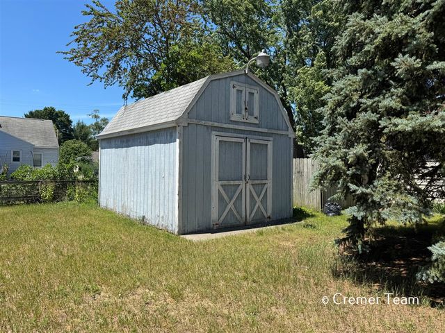3425 Mckee Avenue, Wyoming, MI 49509