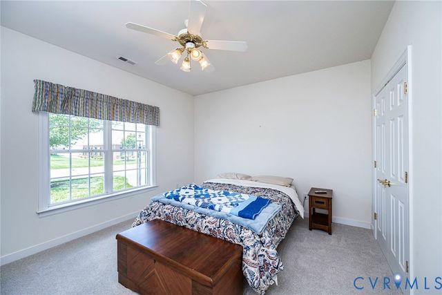7402 Dress Blue Cir, Mechanicsville, VA 23116