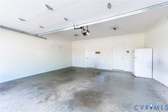 7402 Dress Blue Cir, Mechanicsville, VA 23116